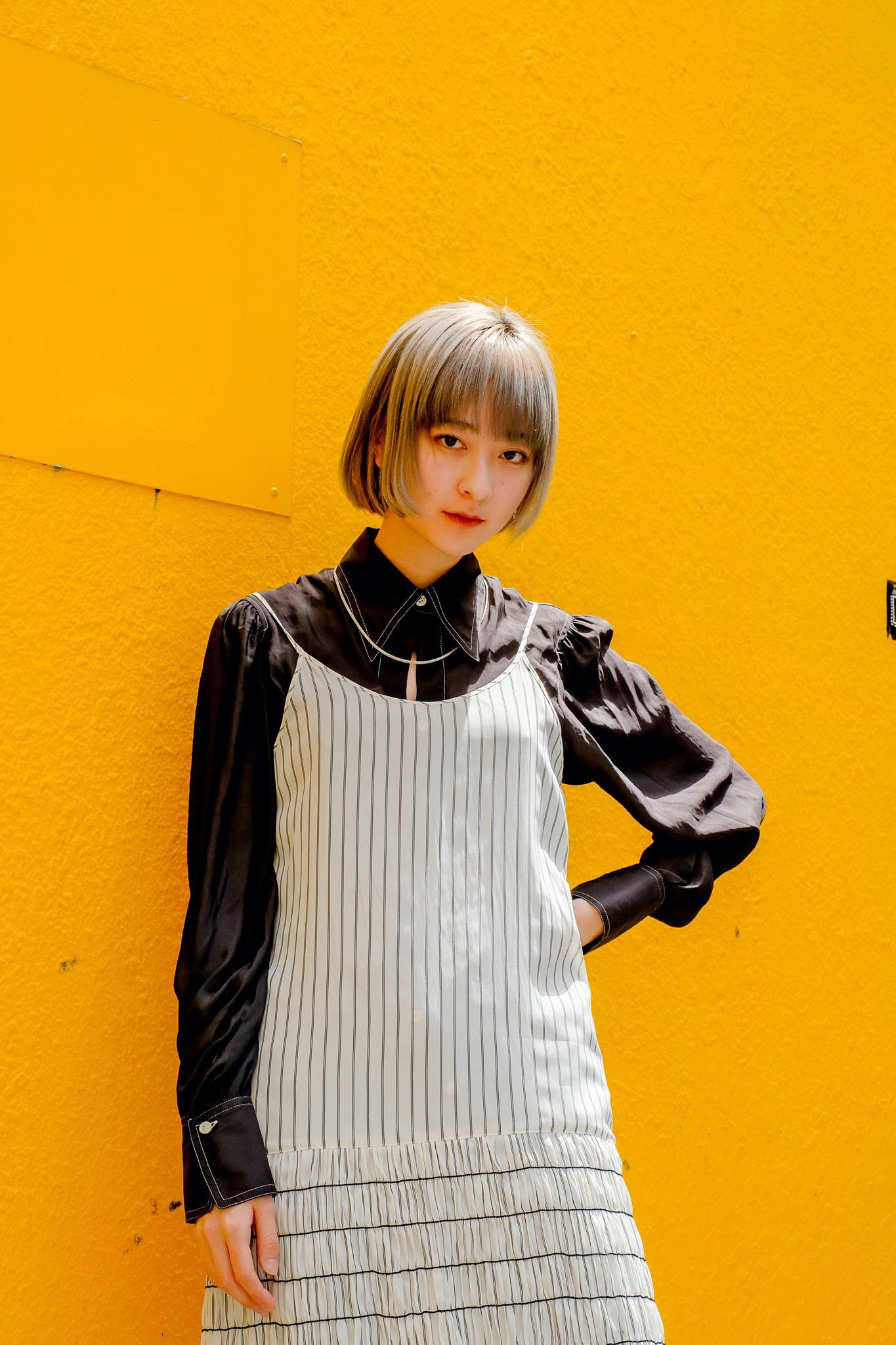  tiit tokyo의 21SS의 shirring cami dress의 WHITE 착용 이미지
