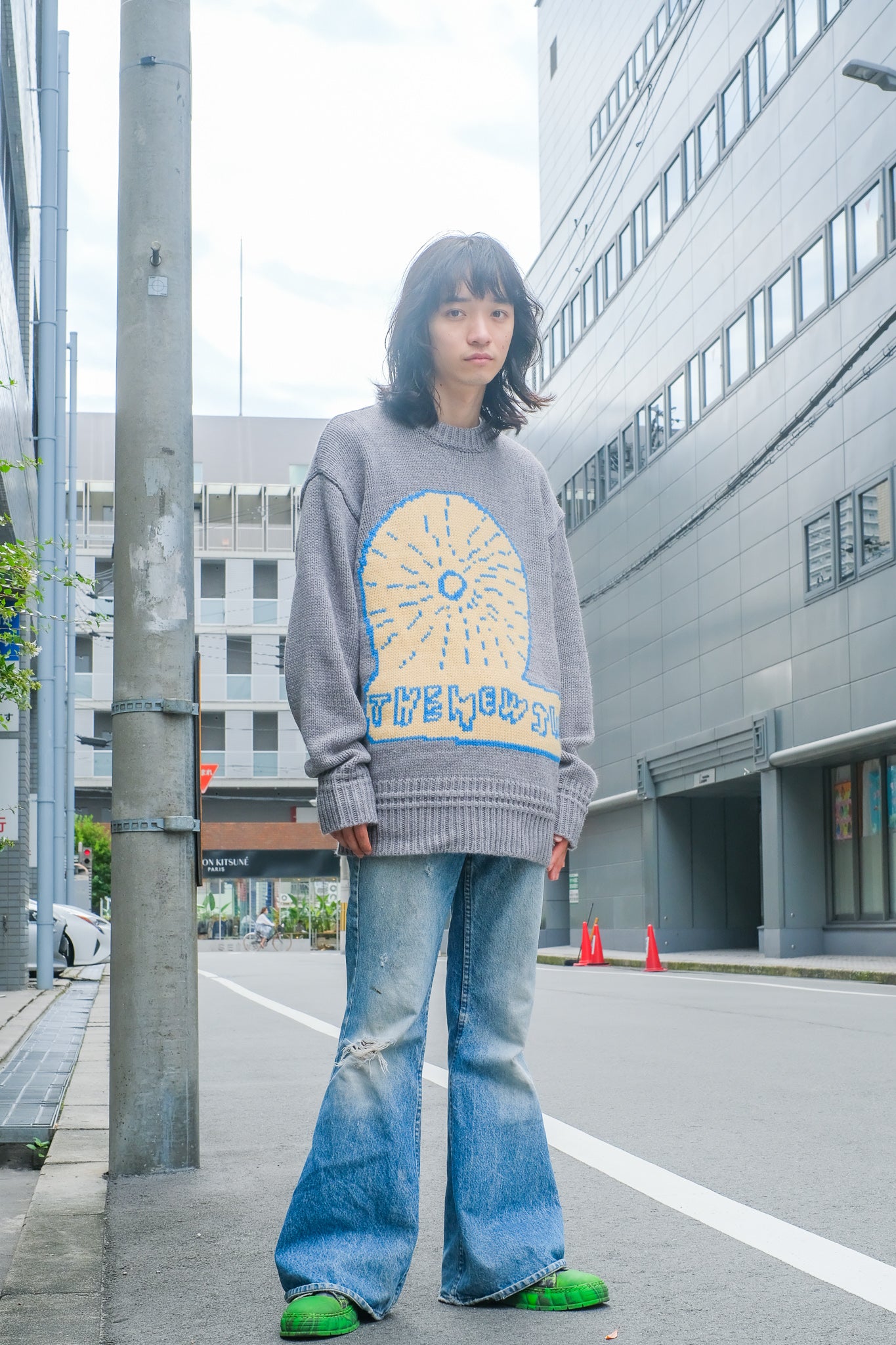 SODUK's 22AW The New Sun Gry wearing image