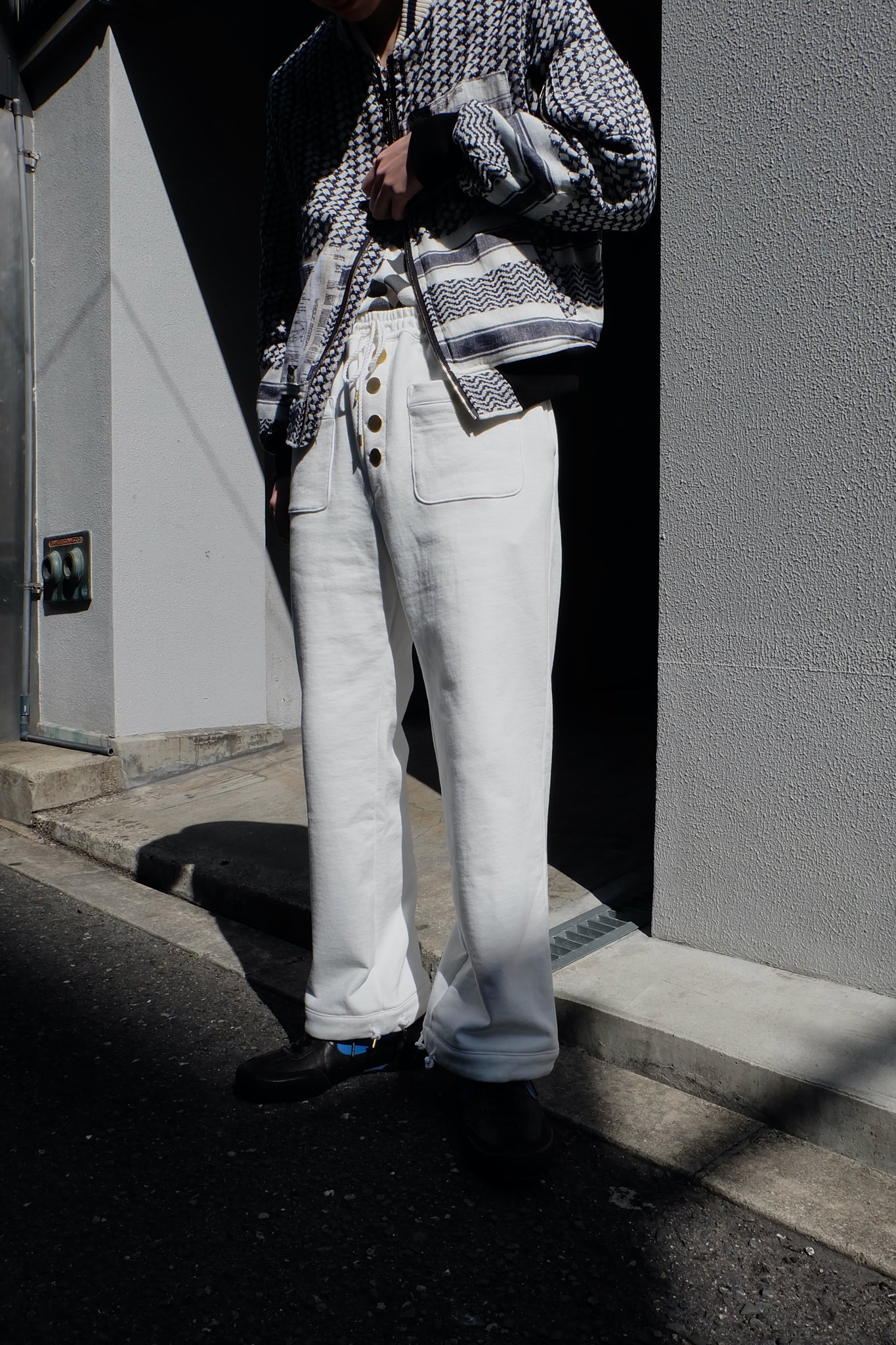 Taiga Igari 23ss French Sweat Pants を使用したスタイリング画像