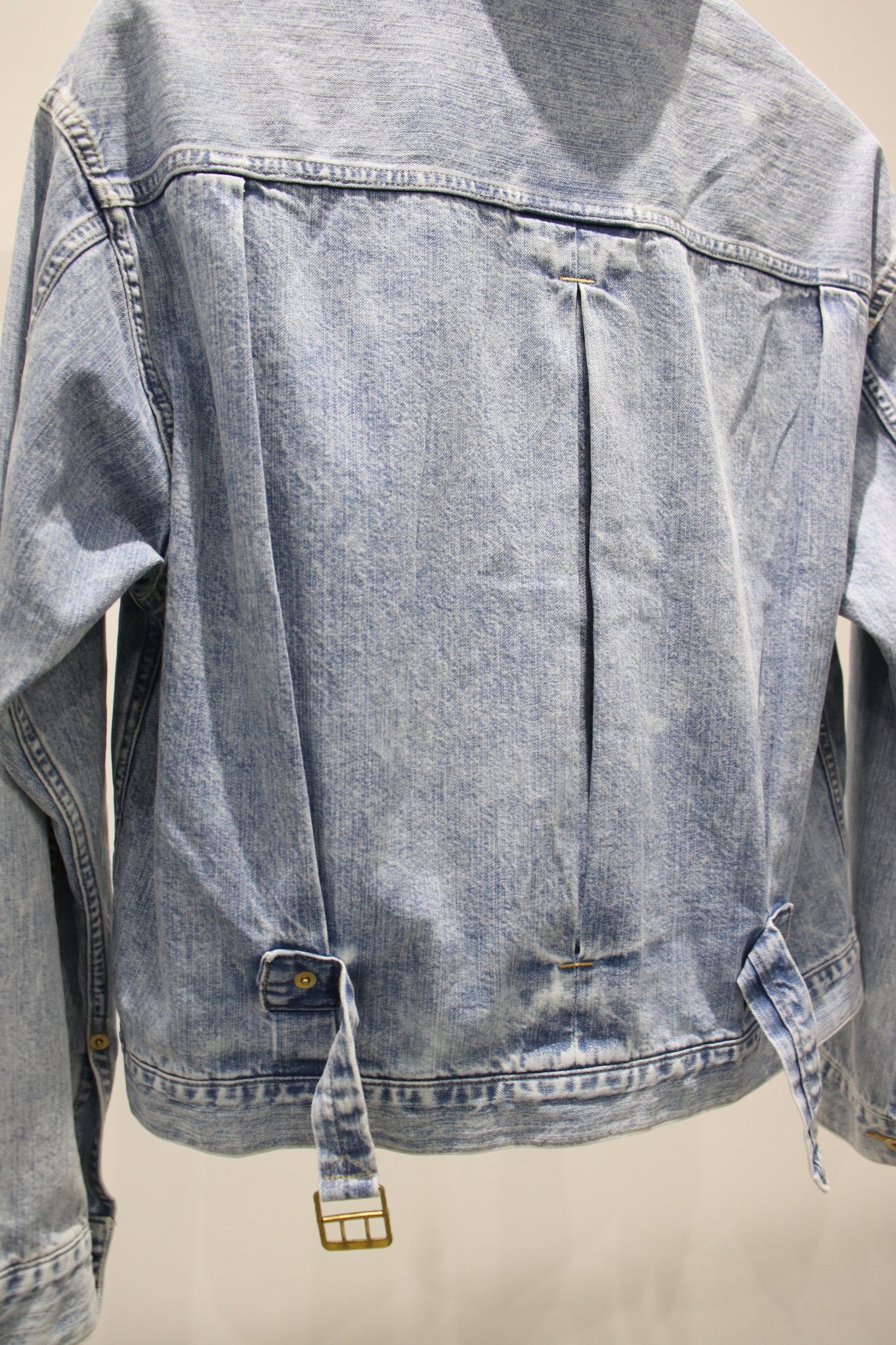 SOLARISのCEHICAL WASH DENIM