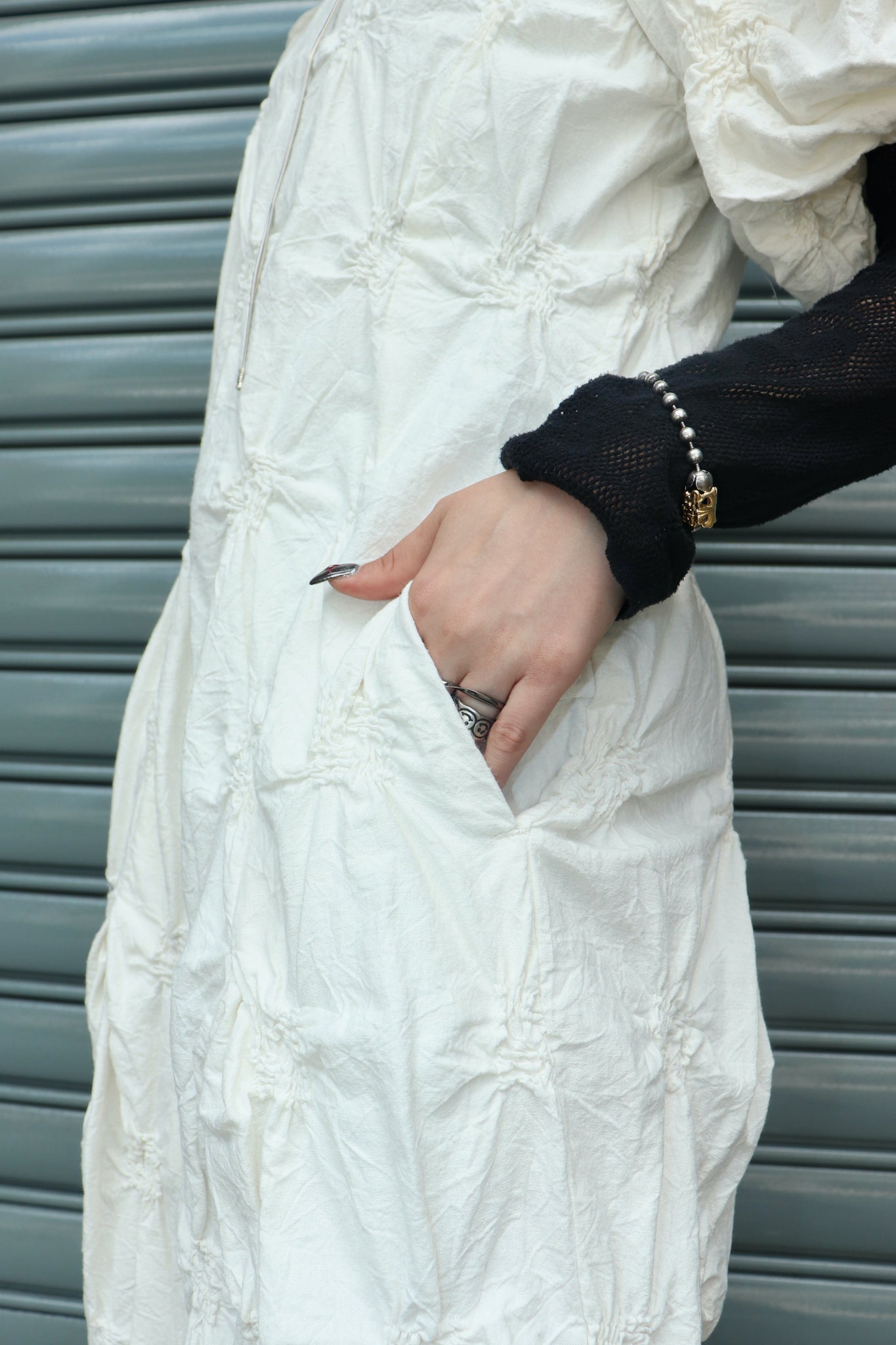 Styling image using Belper 23sss EMBROIDY Linen Dress