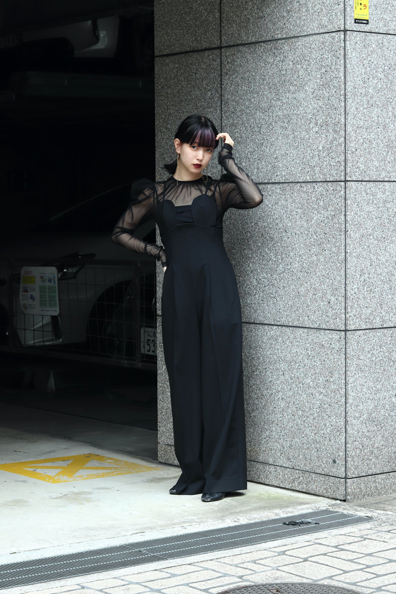 FETICOの21AWの2way bra jumpsuitの着用画像