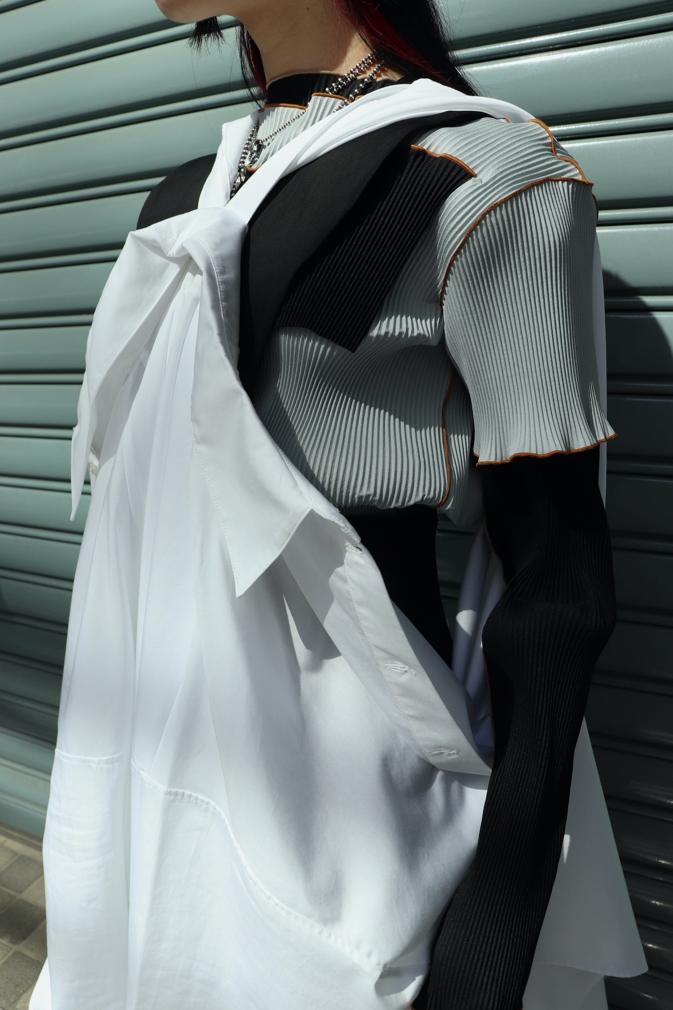 AKIKOAOKI 23SS 2WAY SHIRT DRESS 02を使用したスタイリング画像