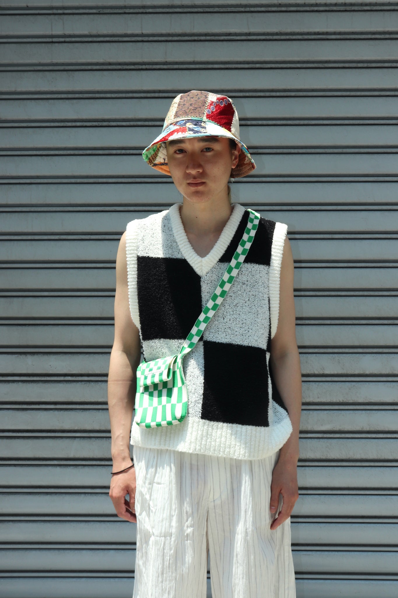 littlebigの22ssのPattern Knit Vest を使用したスタイリング画像