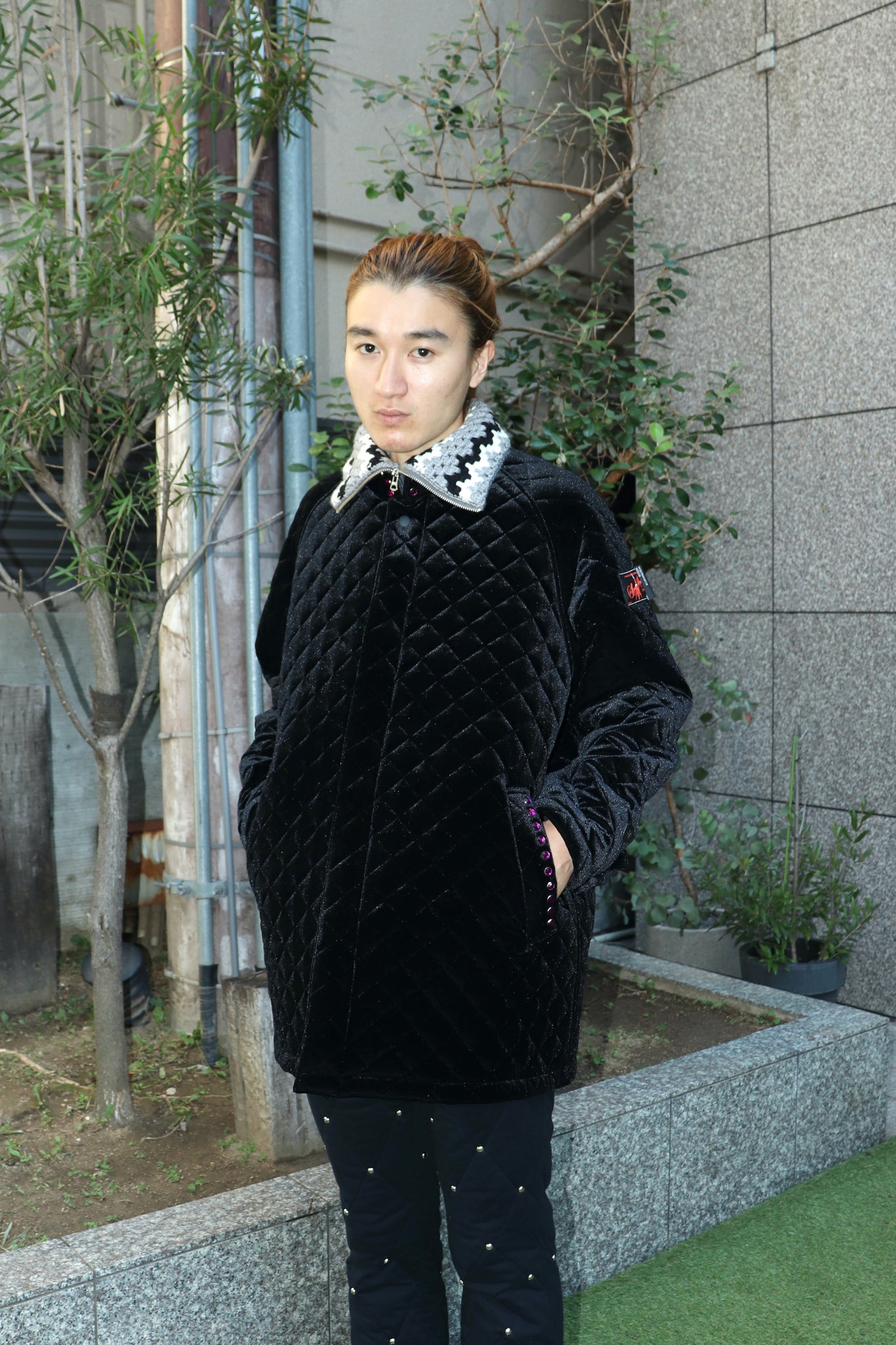 SYUMAN. Bijou velours quilted coat（BLACK）