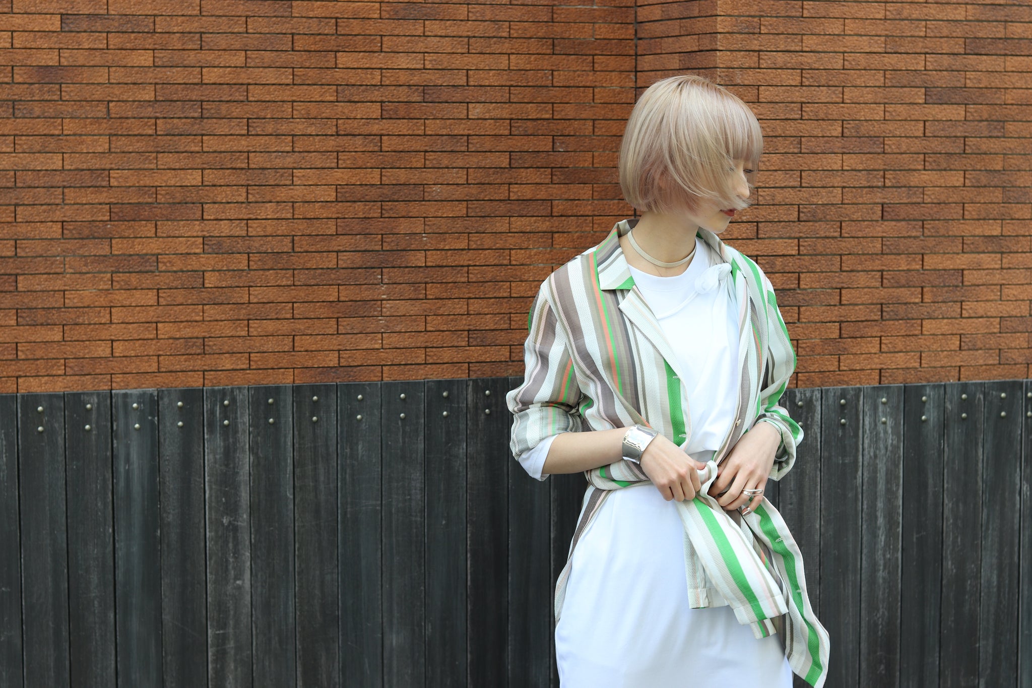 tiit의 17SS의 stripe long shirt의 GREEN 착용 이미지