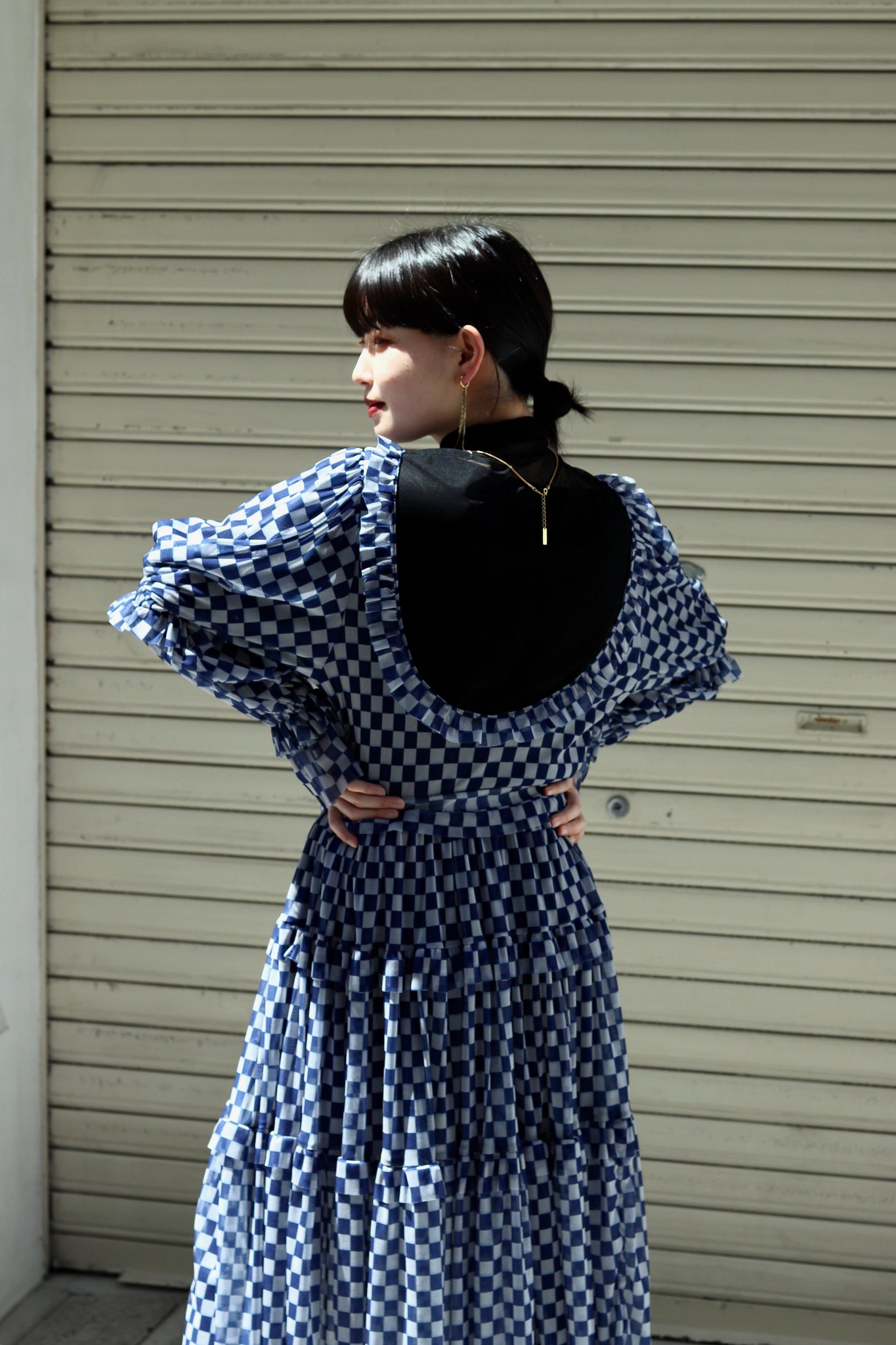 tiit tokyo의 20SS의 panel tule dress 스타일링 이미지