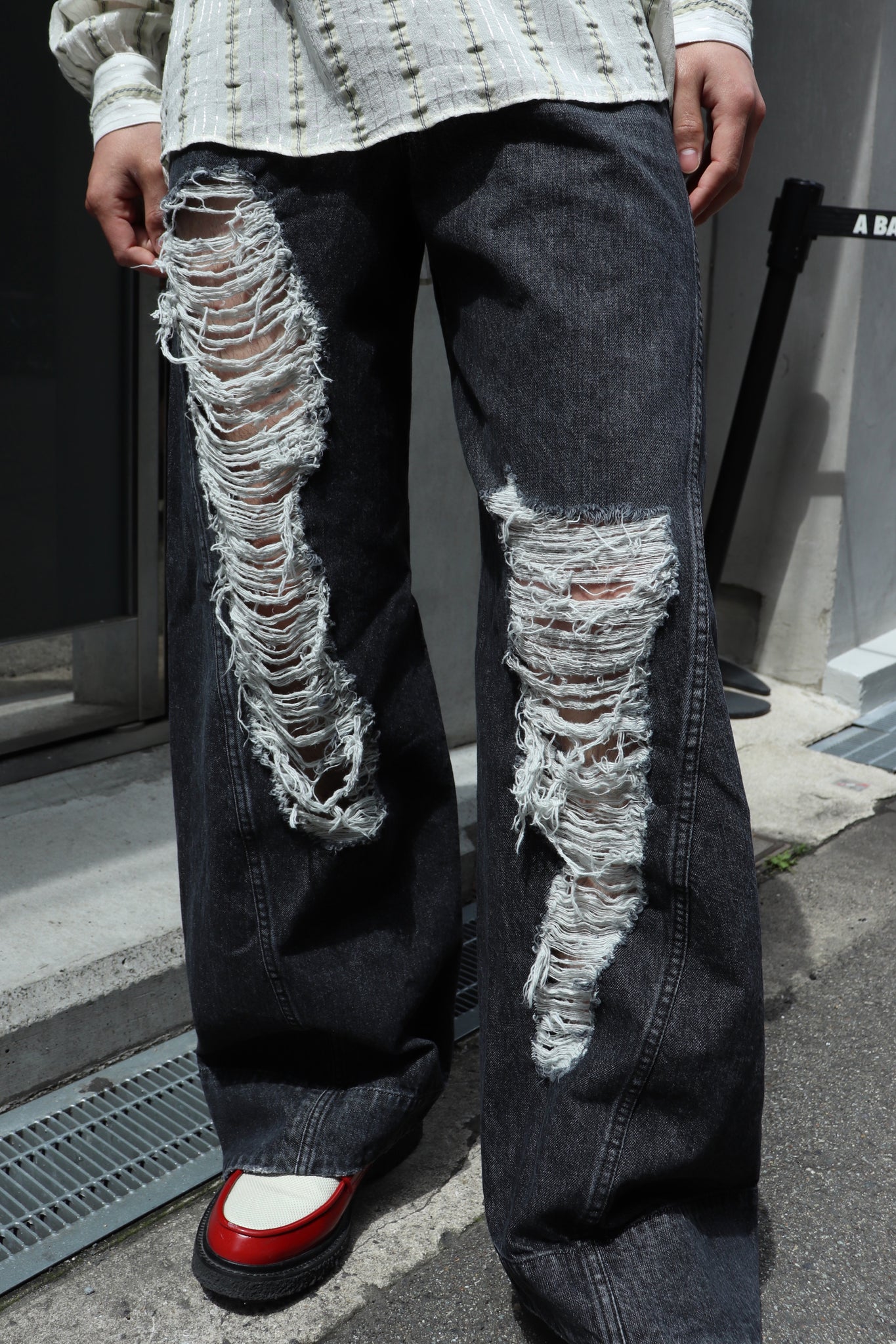 Styling image using Yuki Hashimoto Twisted Jeans (BLK)