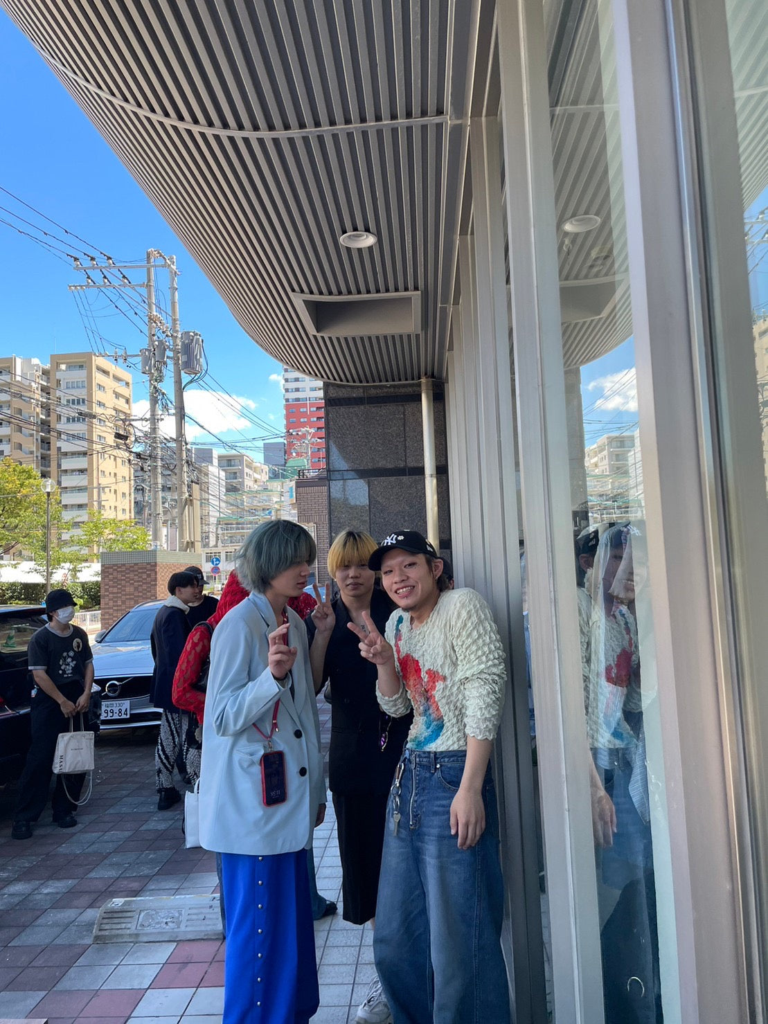 Photo of a child who was lined up from the day before the opening party of Palette Art Alive FUKUOKA