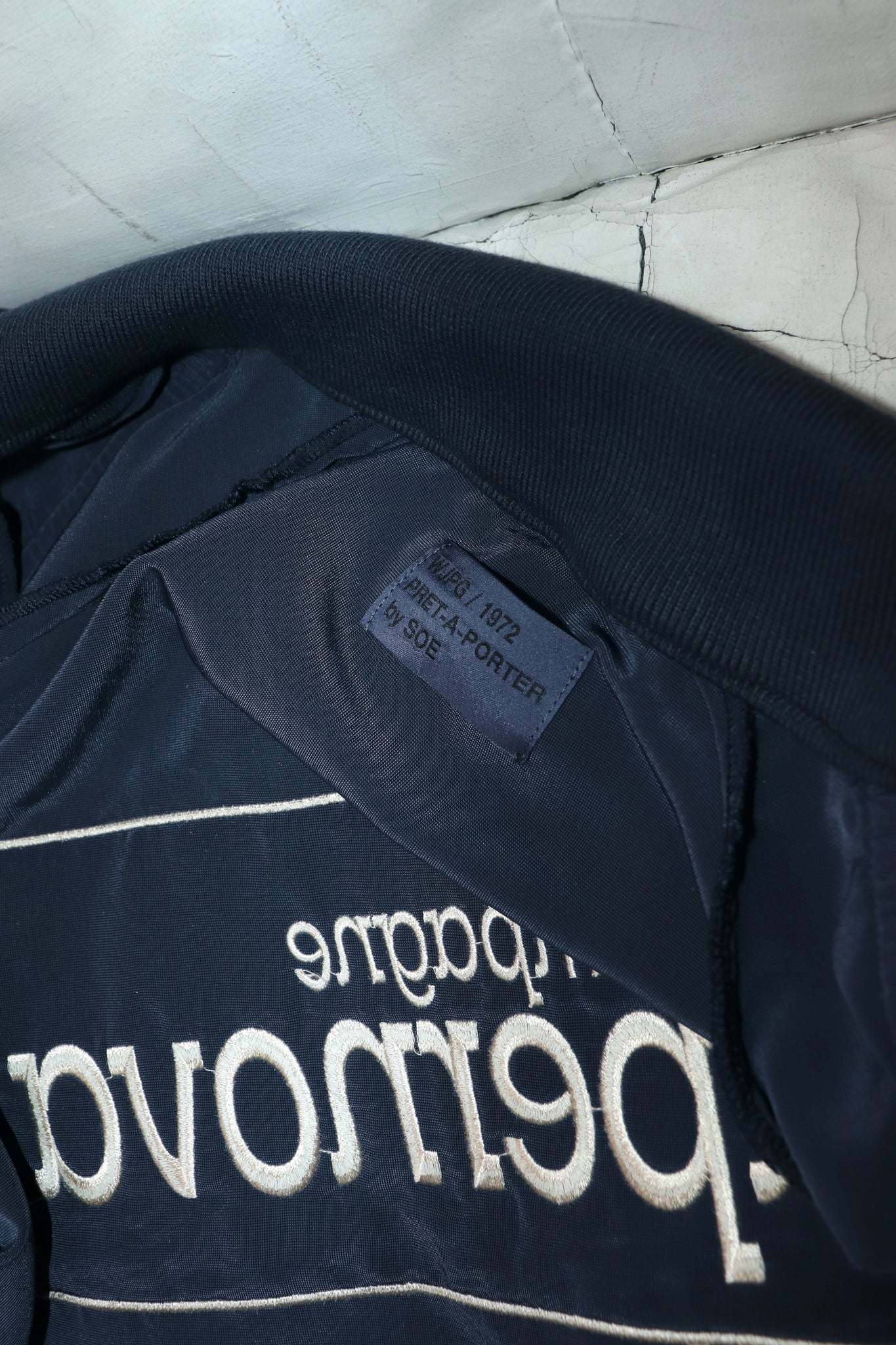 soe 23ss Velour Track Jacket "Champagne Supernova”(BLACK)を使用したスタイリング画像