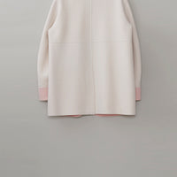 MASU(エムエーエスユー)のZIP-UP CLOVER STUDS COAT WHITEの通販