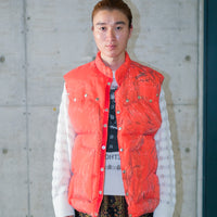 MASU(エムエーエスユー)のMARBLE BANDANA PUFFER VEST RED(ダウン