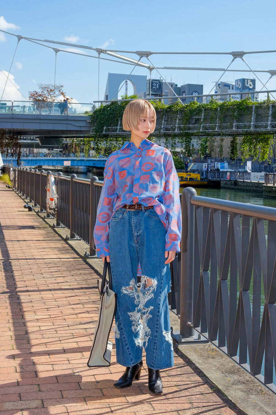 BELPER(ベルパー)の23SS TWISTED DENIM PANTS INDIGOの通販｜PALETTE