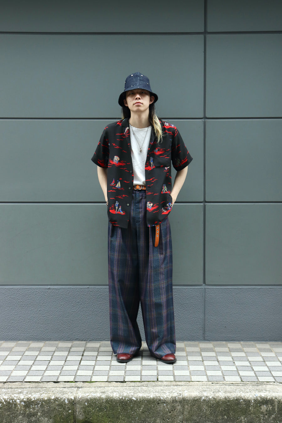 信託 MASU 3 TUCK WIDE TROUSERS DARK NAVY agapeeurope.org