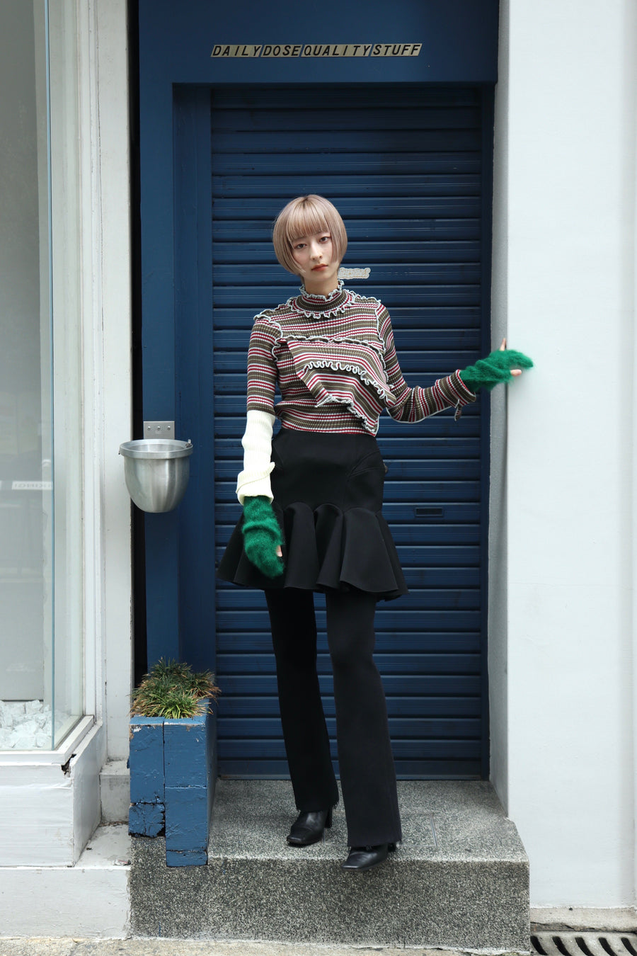 FETICO(フェティコ)のWOOL BARATHEA FRILLED MINI SKIRTの通販