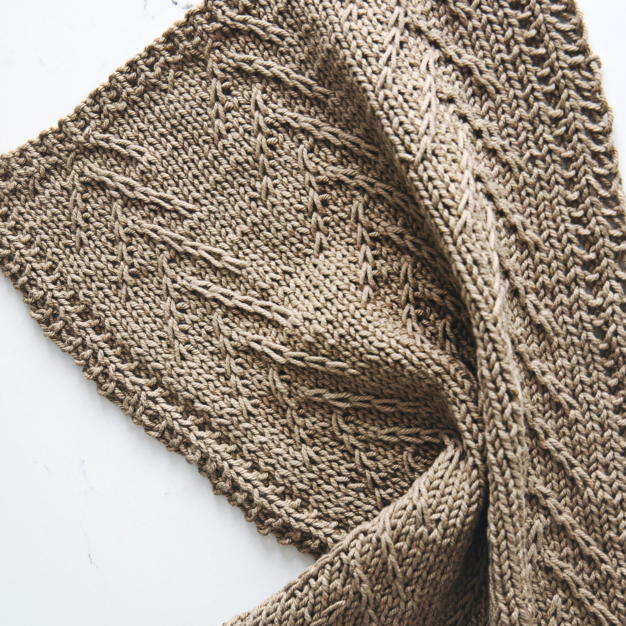 Modern Knit Dish Towel Pattern - Leelee Knits - Beginner Friendly