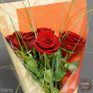 Bouquet de 5 roses 1101 – L'Atelier de Carole
