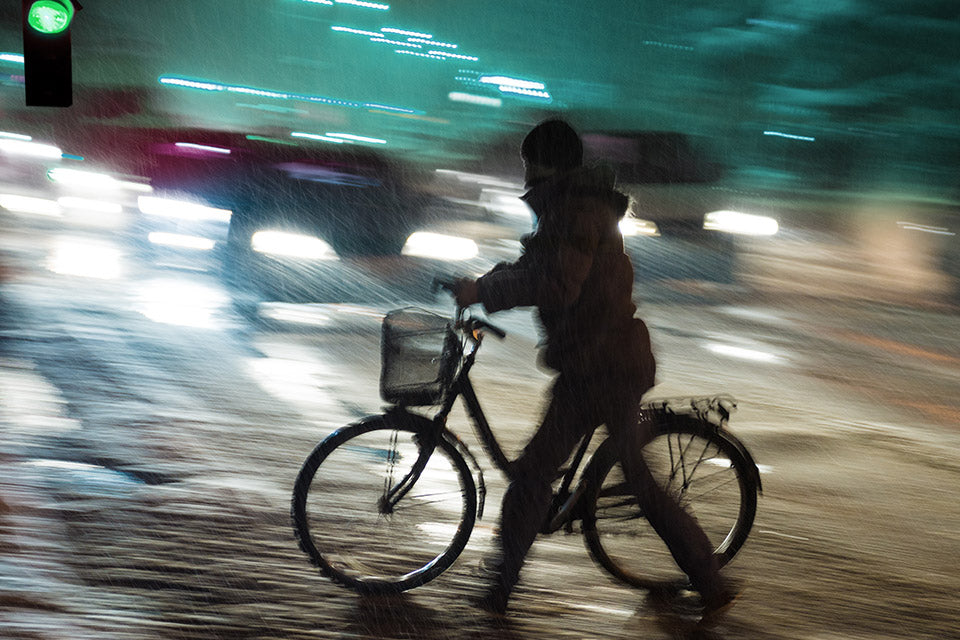 Comment faire du vélo la nuit en toute sécurité : nos conseils préventifs !