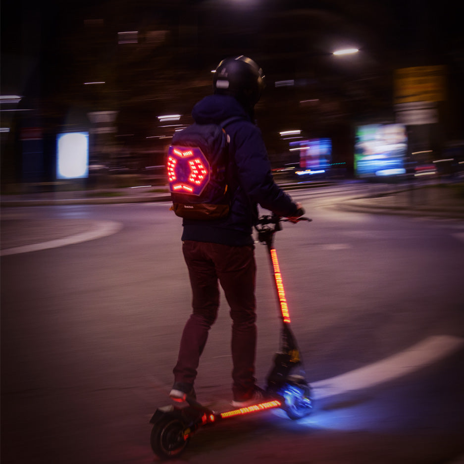 Electric scooter with flashing accessory