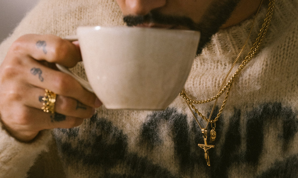 Men's Gold Crucifix Pendants and Rings details for Autumn Winter Styling