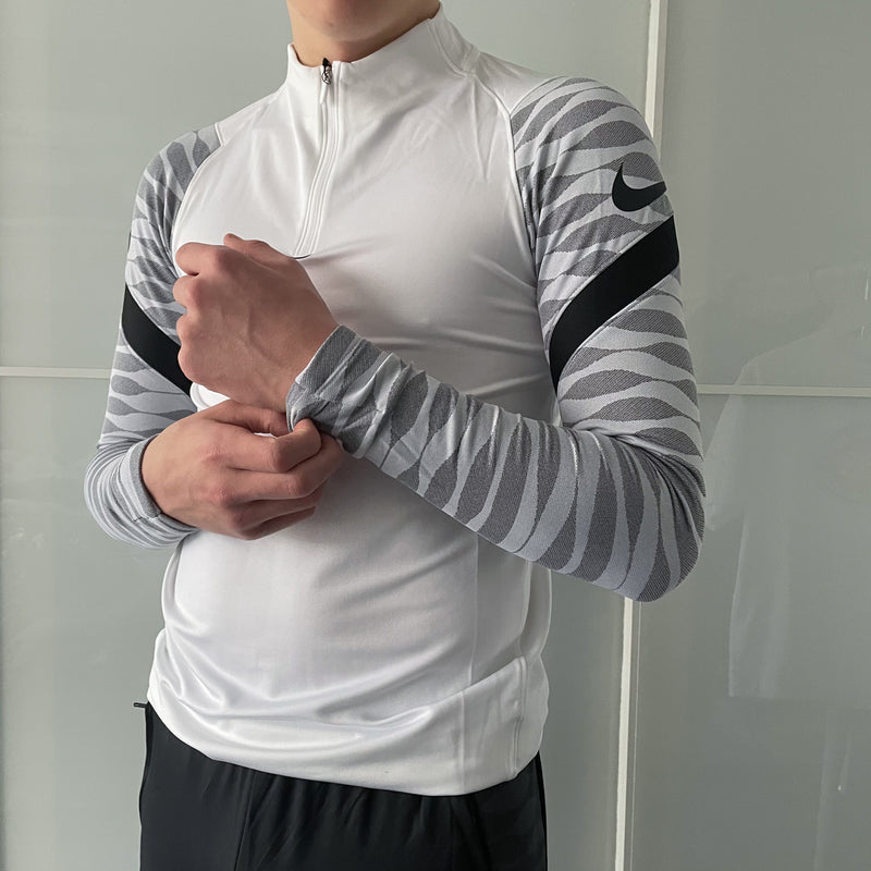 nike strike half zip white