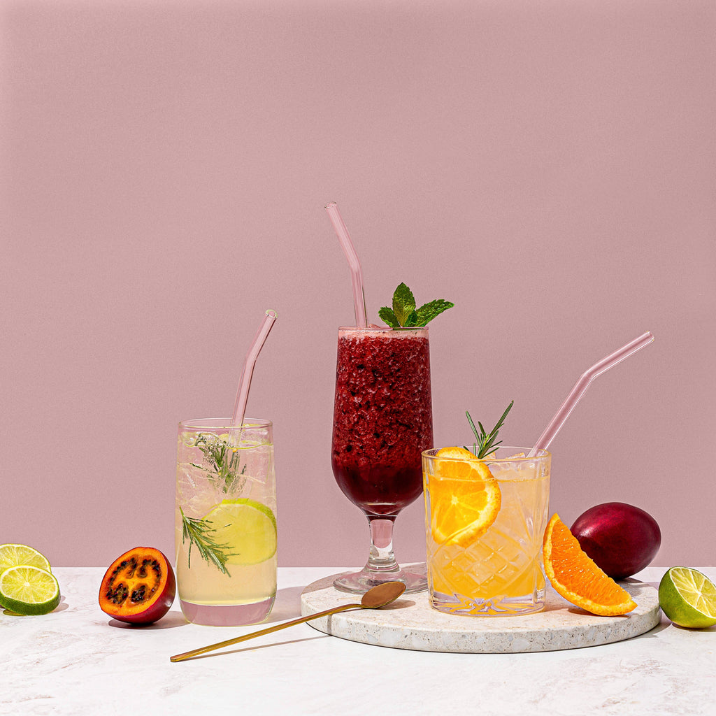 https://cdn.shopify.com/s/files/1/0468/2022/9273/products/transparent-reusable-glass-straws-set-of-6-eco-friendly-not-specified-108801_1024x.jpg?v=1677555790