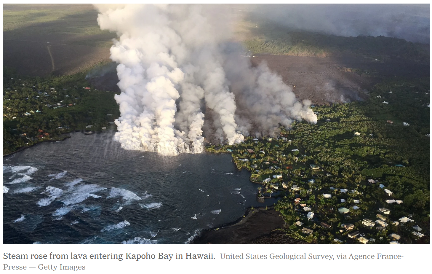 Lava flows from the Kilauea volcano on Hawaii’s Big Island