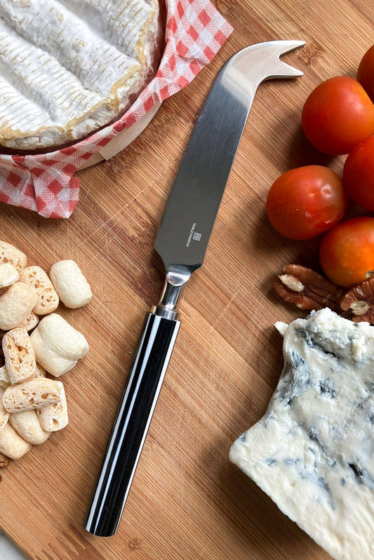 Cuchillo De Queso Con Mango De Resina De Colores - Cristina Oria