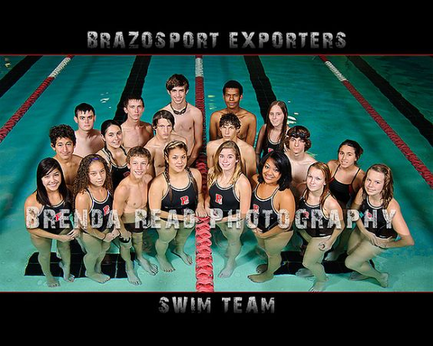 swim team photo in the pool