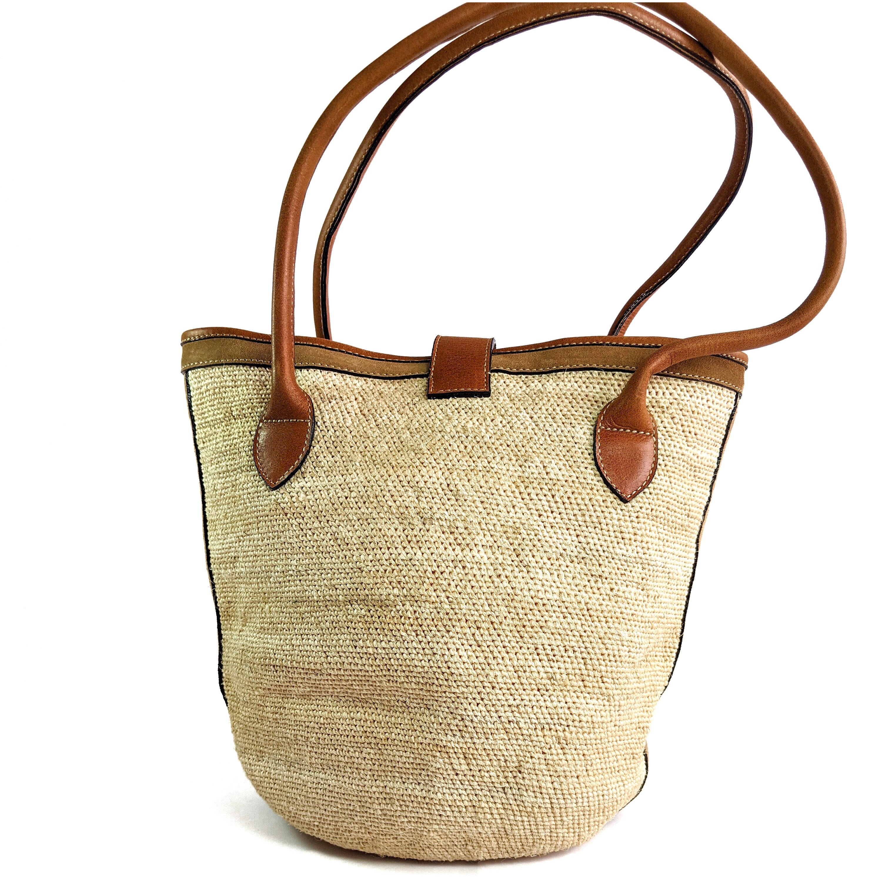 Cotacachi Sigra Bag - Handcrafted in the Andes – Shuar Company Ecuador