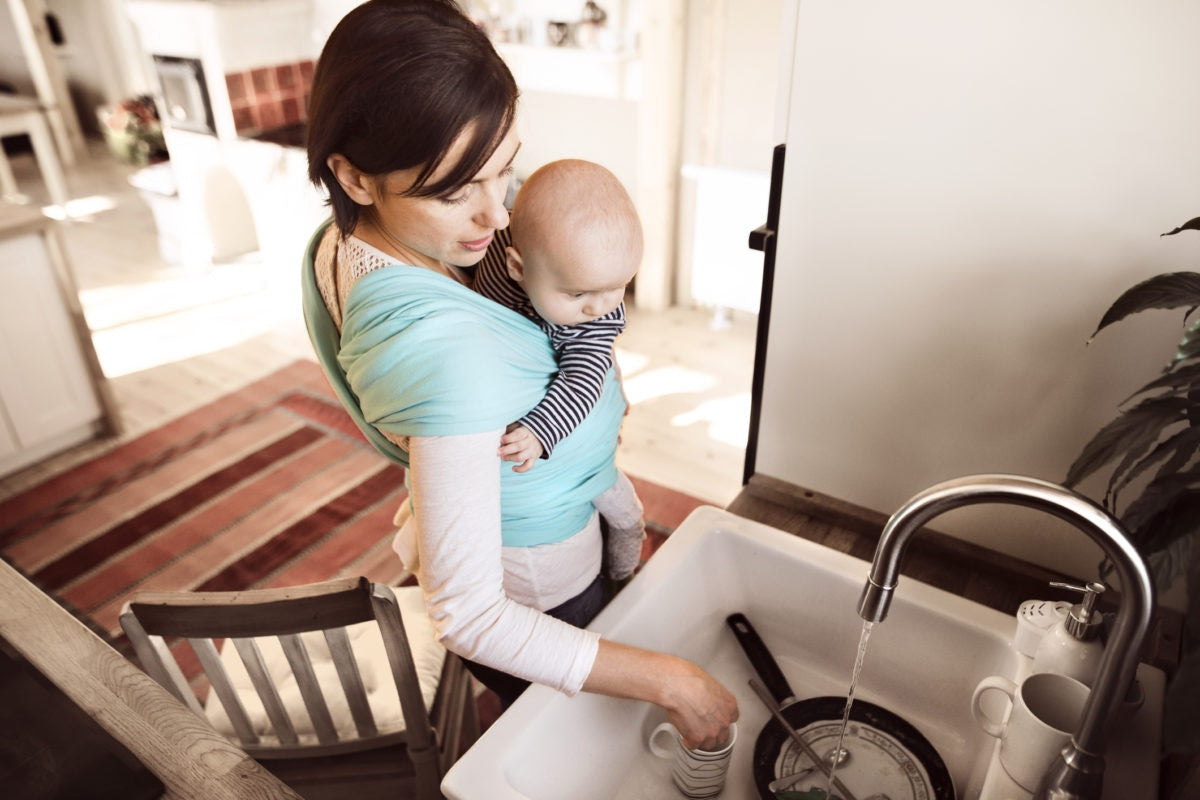 My sister the dishes. Son mother washing. Mother and son washing the dishes.