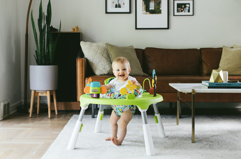 centro de actividades para bebés