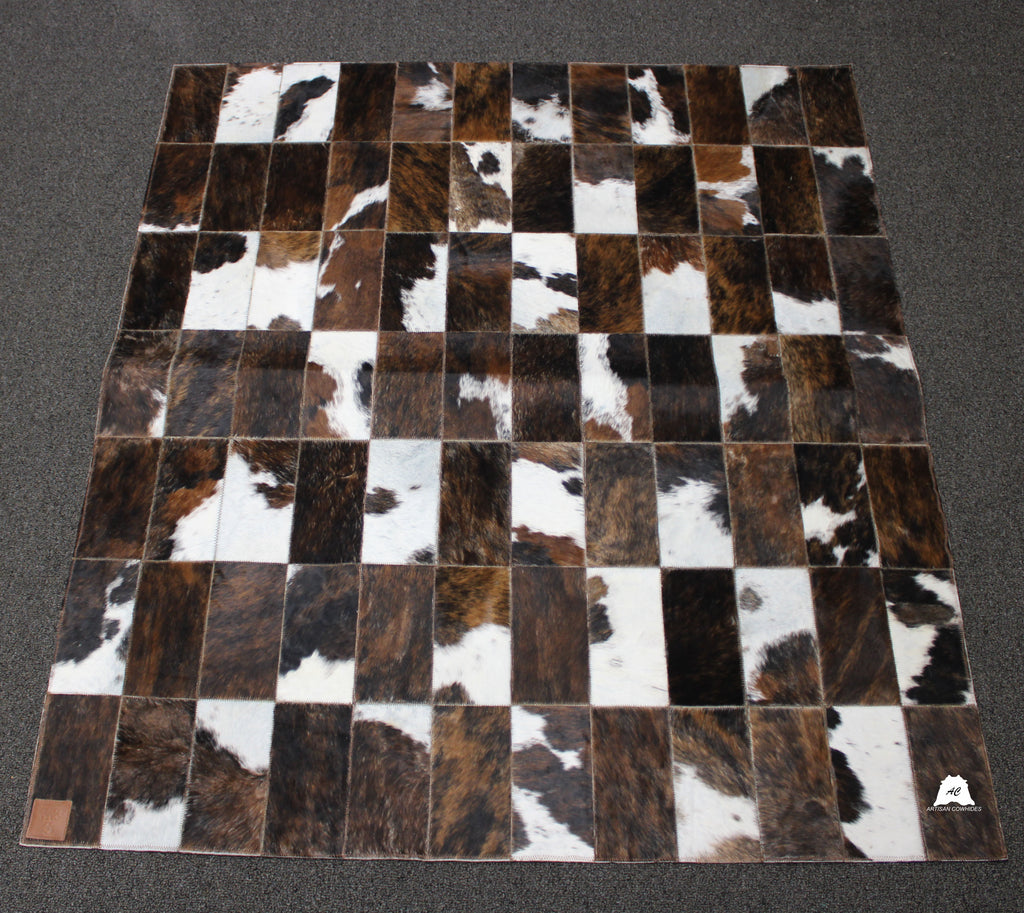 Round Patchwork Star Cowhide Rug - Size 40 Inches – Artisan Cowhides