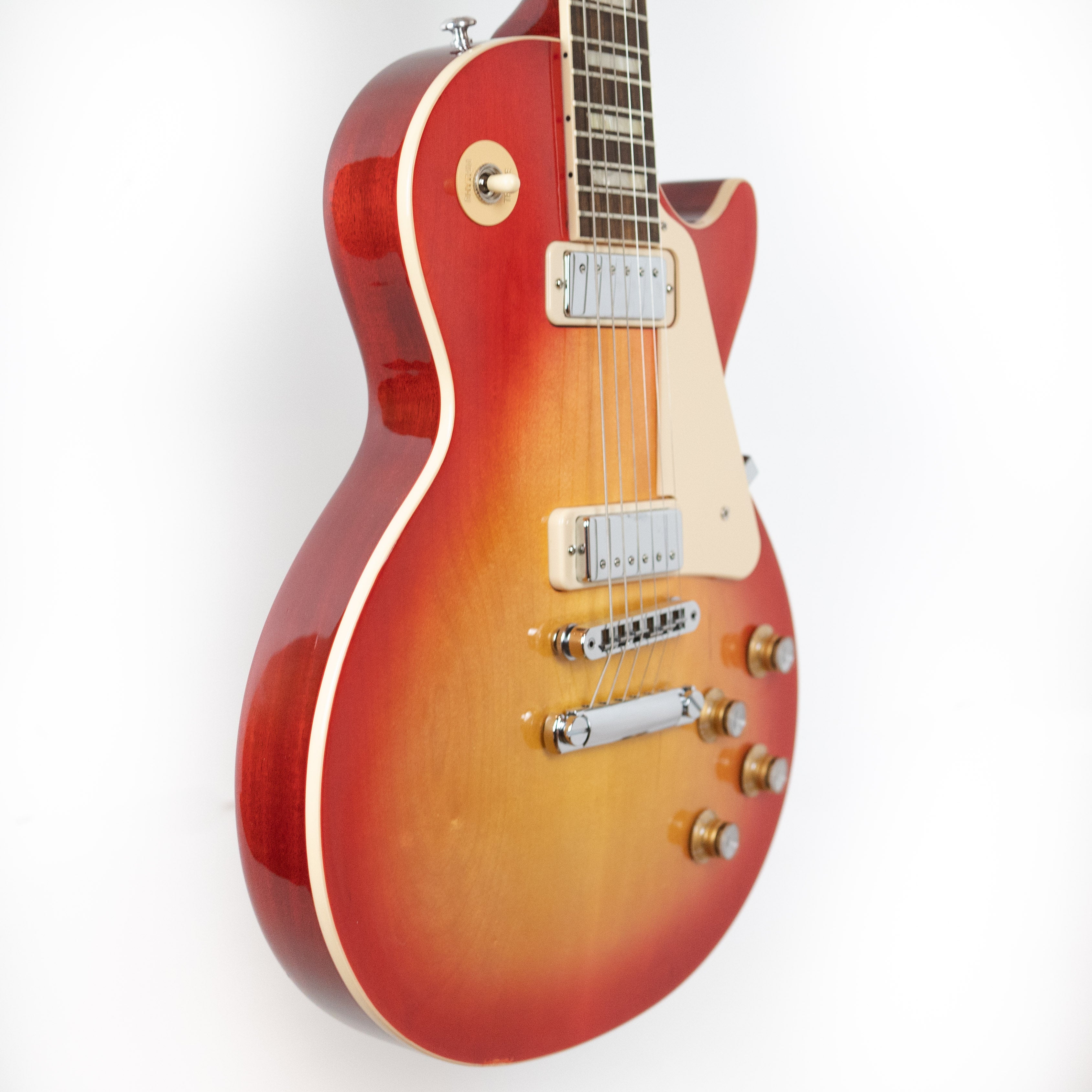 2021 les paul deluxe