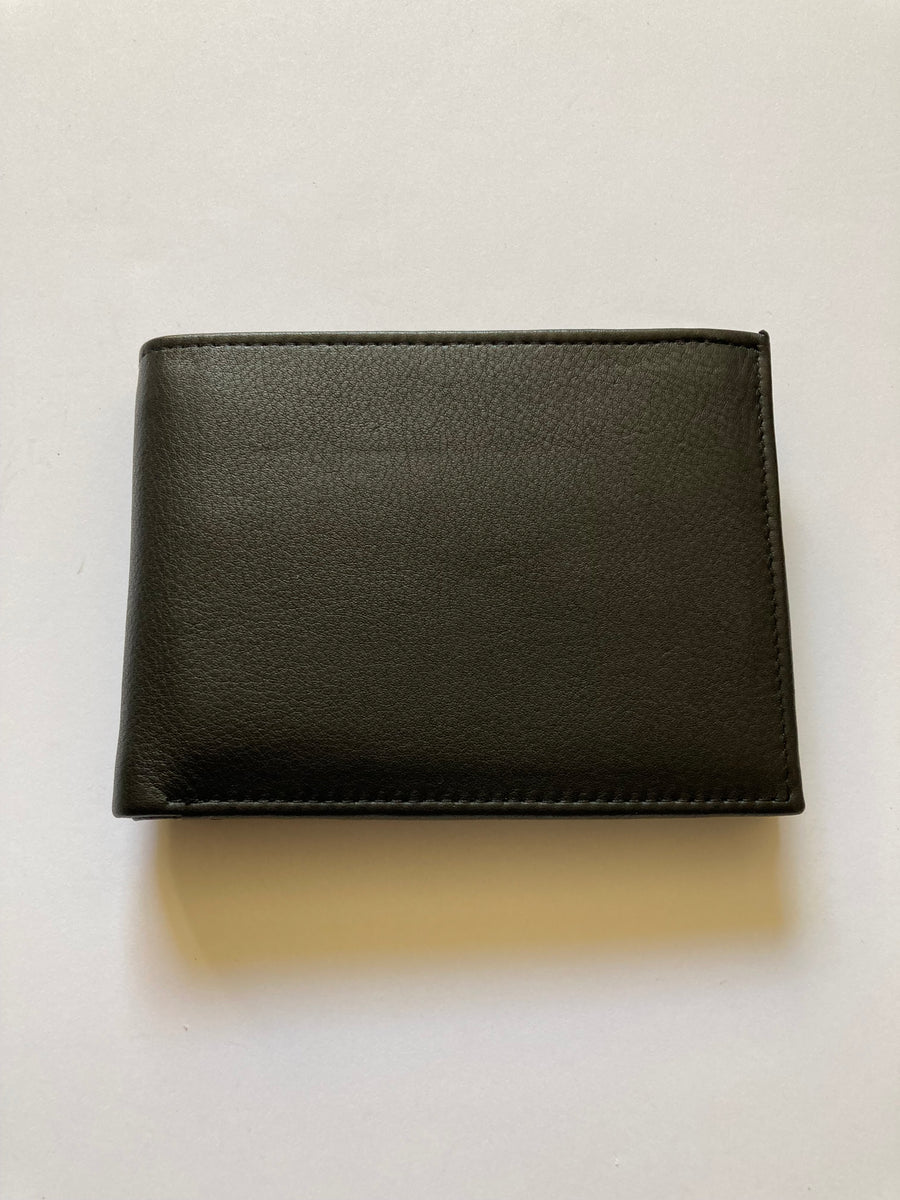 RFID Bifold Wallet With Side Credit Card Slots – SEDONA™ Leather Goods-