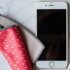 Shop best selling Smart Cloths to keep your smartphone and lenses clean