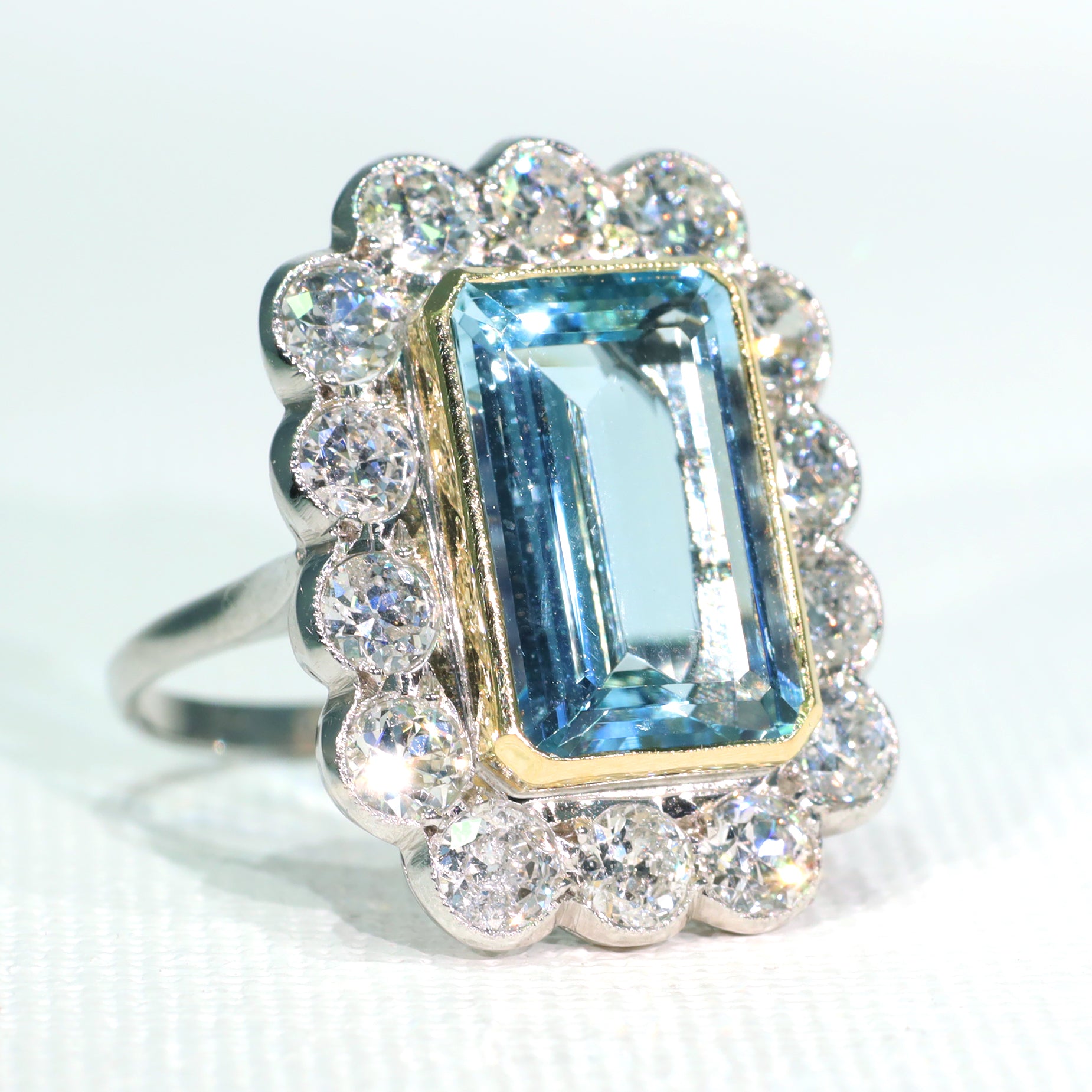 Vintage Fine art Deco Aquamarine Diamond Cluster Ring Hollywood Glamour