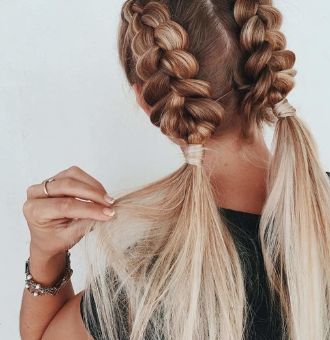 Top 30 Best Hairstyles with Hair Extensions 2023