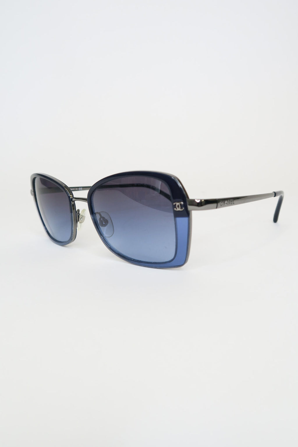 Chanel Vintage Interlocking CC Logo Sunglasses – The Find Studio