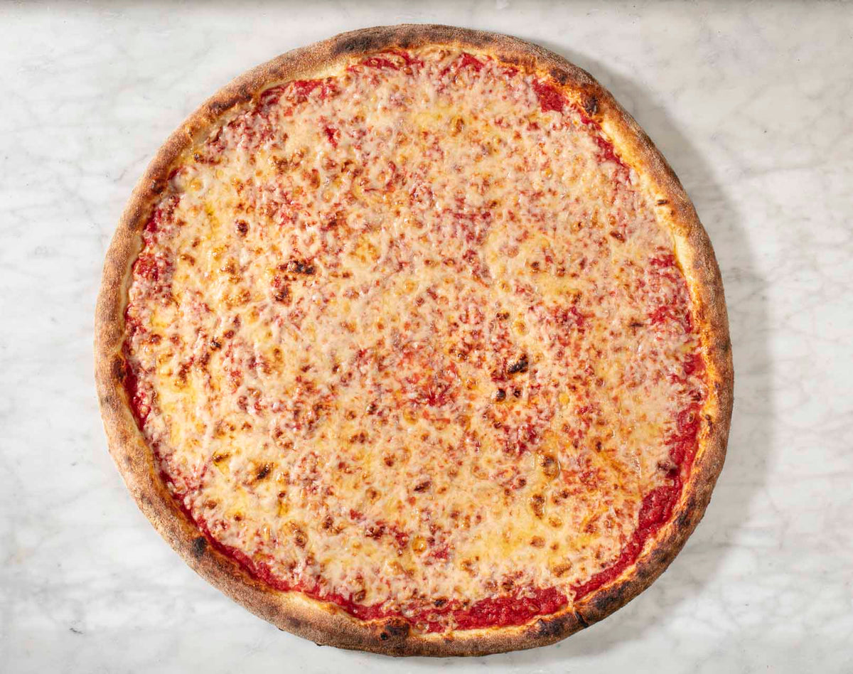 File:Papa John's Pizza small pepperoni and black olives pizza pie