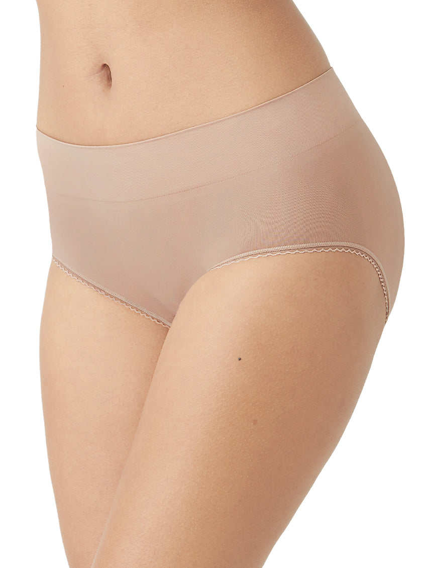 Wacoal Feeling Flexible Brief