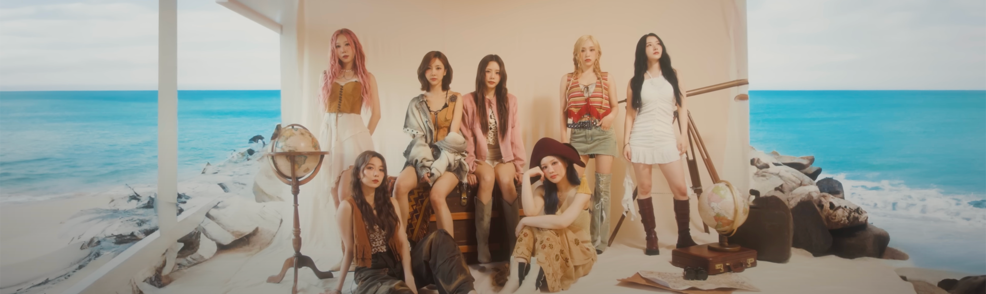 Dreamcatcher OFFICIAL MERCHANDISE [DREAMLANTIS] Concept Film - Still Cut