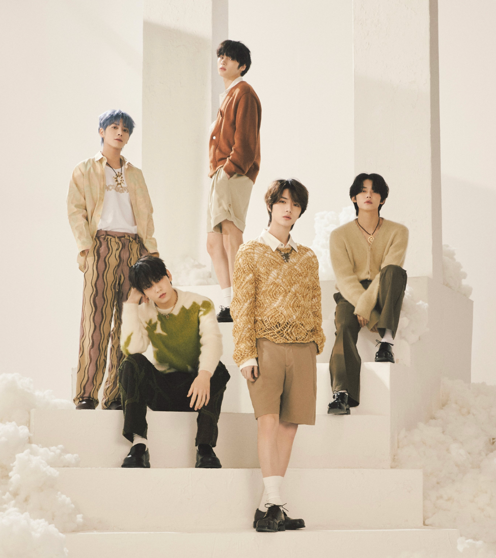 TXT Japanese Album 'Sweet' Group Concept Photo