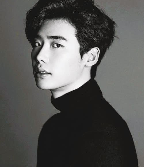 korean actor lee jong suk