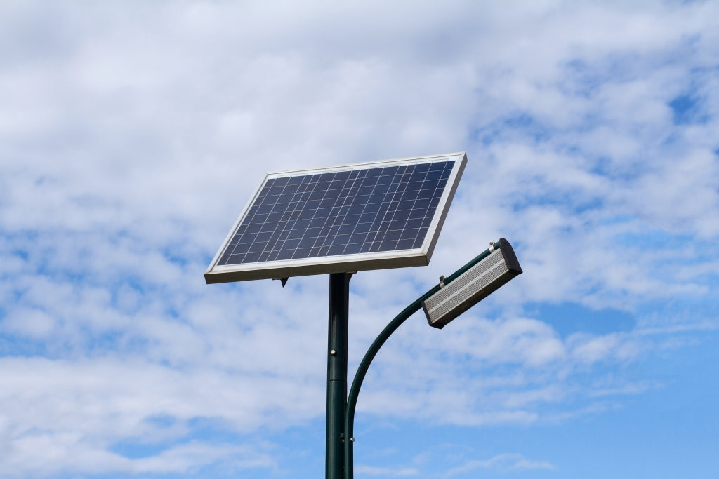 What is solar lighting , solar street light