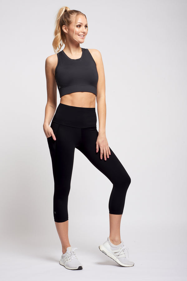 Extra Strong Compression Black Gym Leggings with Side Pockets