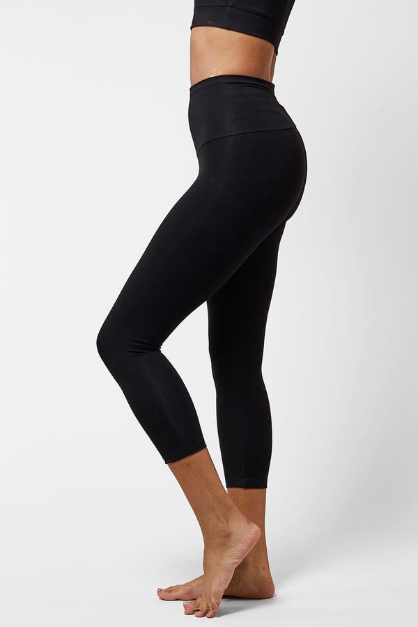 Extra Strong Compression Cropped Leggings with High Waisted Tummy