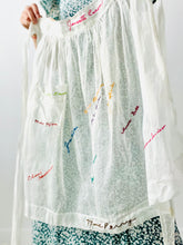 Load image into Gallery viewer, Vintage 1930s autographs embroidered apron

