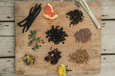 London Dry Gin Aromatics and Botanicals