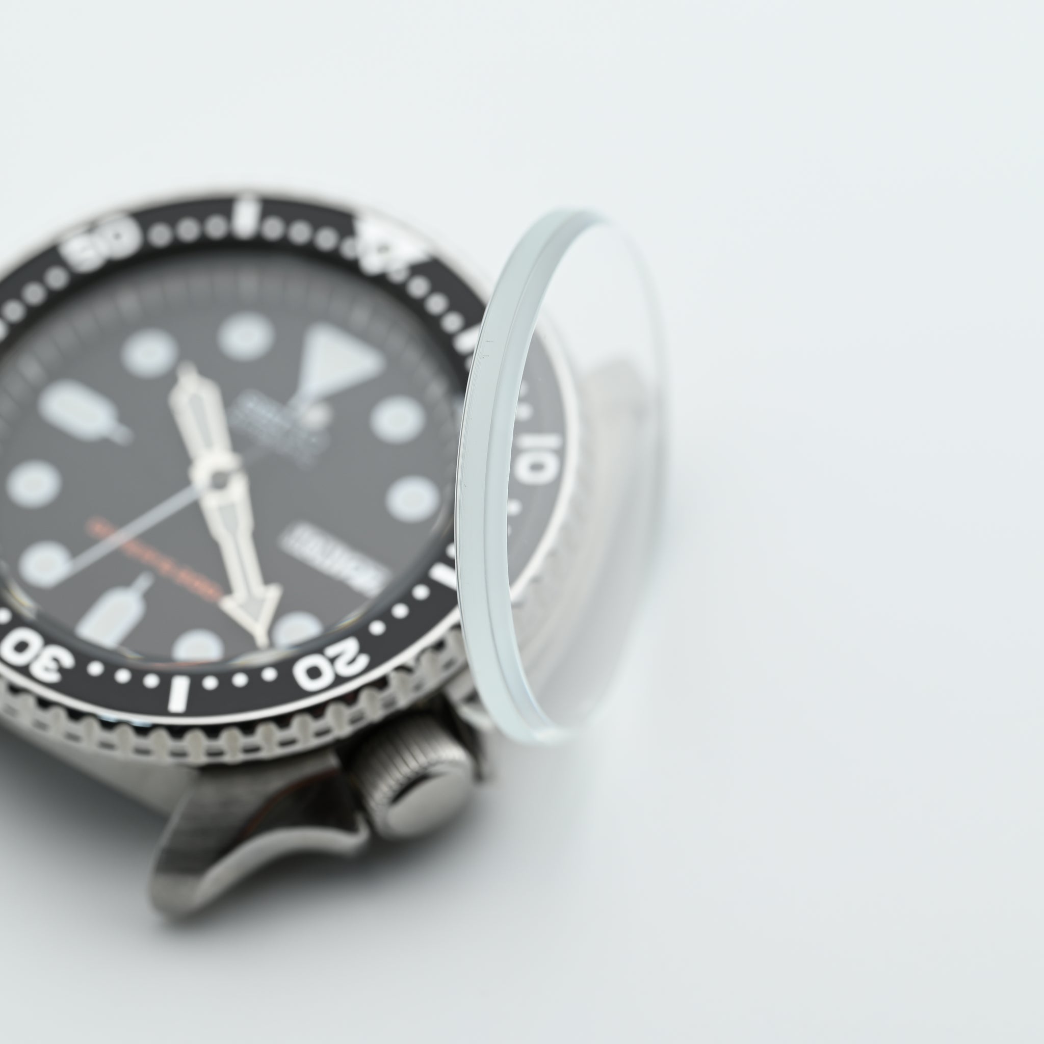 CRS008 OEM Hardlex Crystal for SKX007 / SRPD – Mod Mode Watches